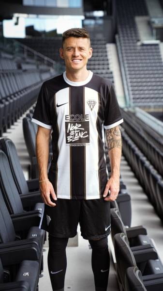 Jersey Angers SCO 2024/25 Home Nike Football Kit White / Black / Gold | Jersey-638