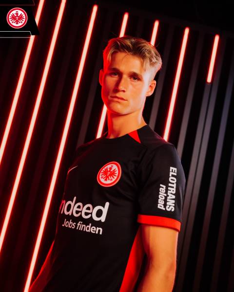 Jersey Eintracht Frankfurt 2024/25 Away Nike Football Kit Black / Red | Jersey-576