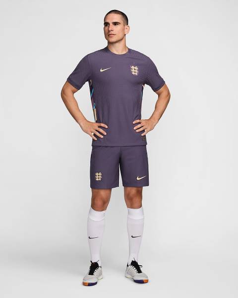 Jersey England 2024/25 Match Away Nike Football Kit Dark Raisin / Sesame | Jersey-95