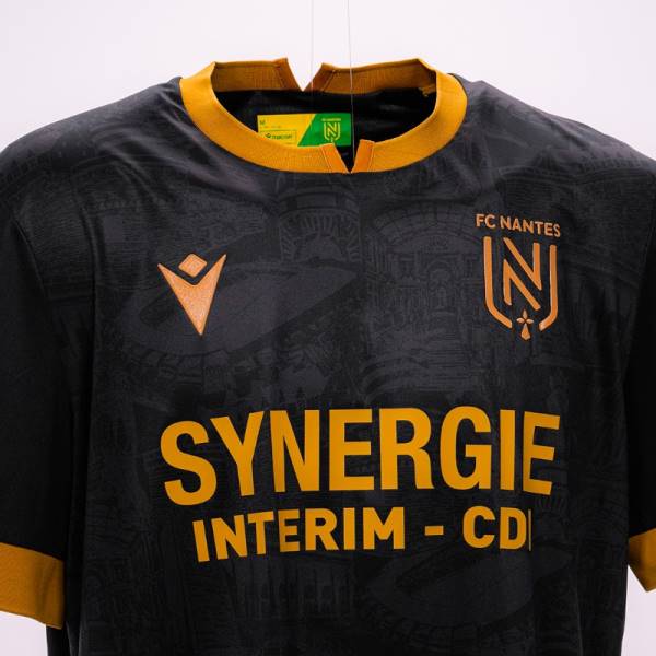 Jersey FC Nantes 2024/25 Away Macron Football Kit Black / Gold | Jersey-691