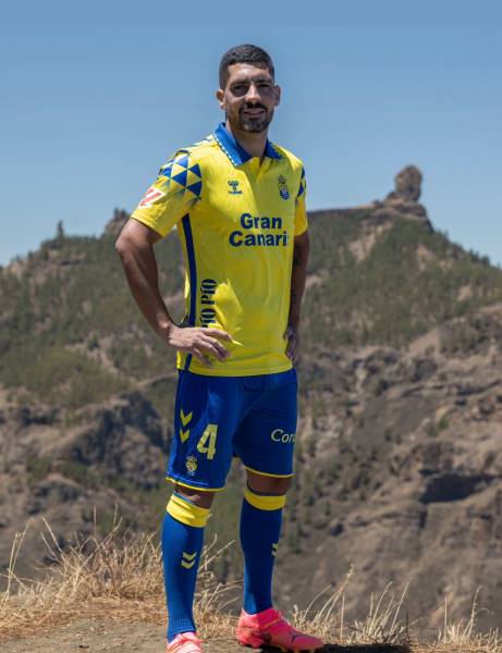 Jersey UD Las Palmas 2024/25 Home Hummel Football Kit Yellow / Blue | Jersey-451